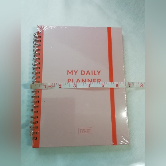 Daily Planner, Habit Tracker, Meal Planner, Undated, by Sweetzer & Orange. - Picture 6 of 9